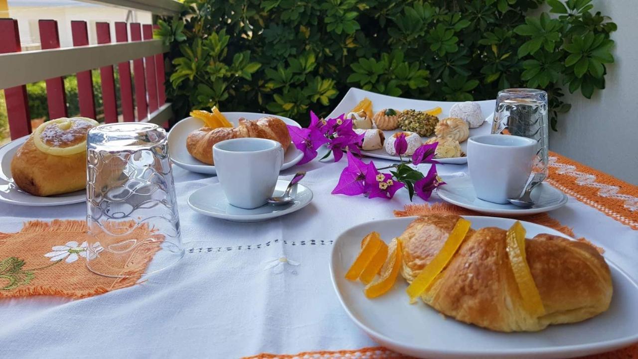 B&B Spiaggia Di Ponente 시클리 외부 사진