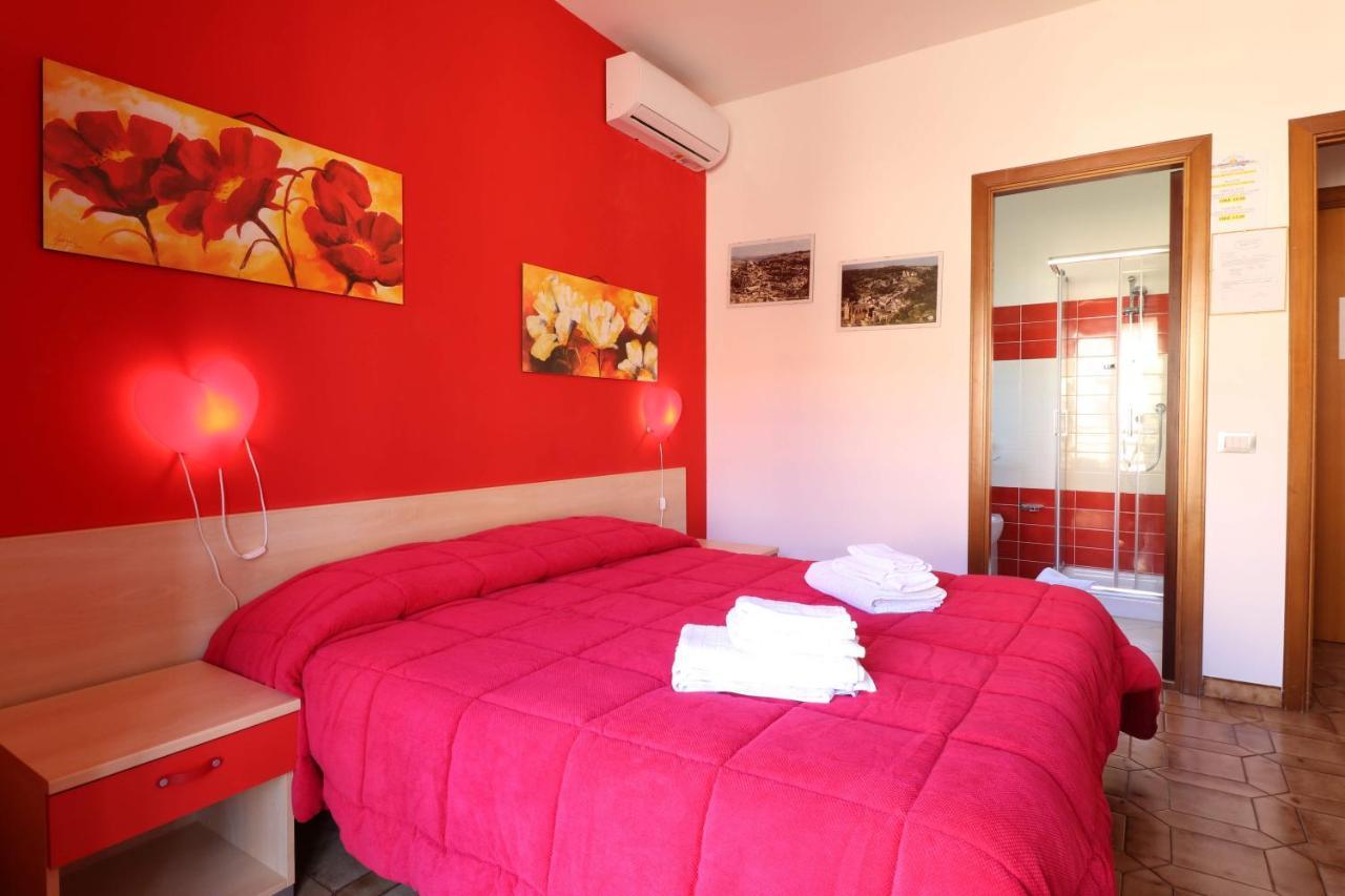 B&B Spiaggia Di Ponente 시클리 외부 사진