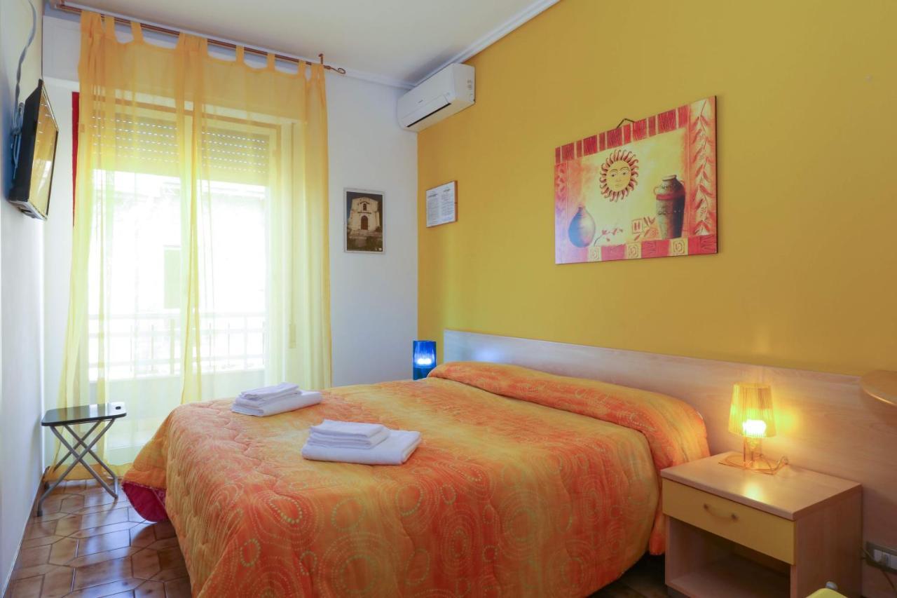 B&B Spiaggia Di Ponente 시클리 외부 사진